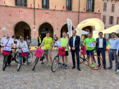 Alba è il primo Comune a istituzionalizzare il plogging (FOTOGALLERY) 1