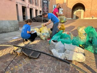 Alba è il primo Comune a istituzionalizzare il plogging (FOTOGALLERY) 4