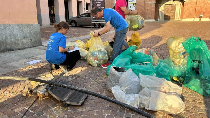 Alba è il primo Comune a istituzionalizzare il plogging (FOTOGALLERY) 4