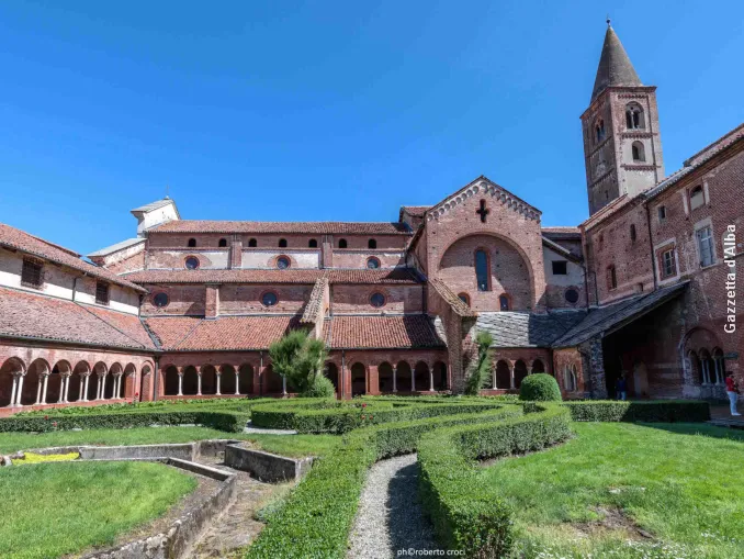 NON PUBBLICARE Escursioni, borghi e panorami alle falde del Monviso