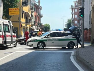 Bra, incidente all'incrocio tra corso IV Novembre e via Cuneo 1