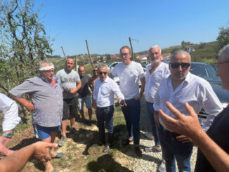 Grandinata in Piemonte, il vicepresidente Carosso e l’assessore Protopapa visitano le aziende agricole del Roero e Langa Cuneese 2