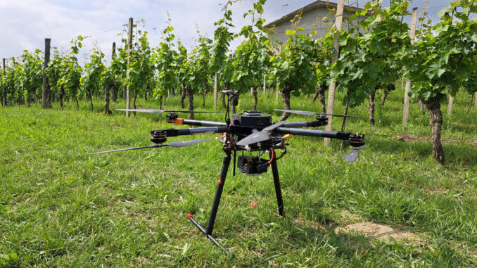 Agricoltura di precisione contro le malattie in vigneto, giornata dimostrativa a Castiglione Tinella