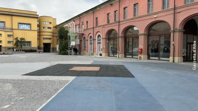 alba-cortile-maddalena23-1 MADDALENA la grande incompiuta