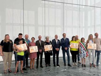 Consegnati dalla Regione gli attestati ai titolari delle botteghe dei servizi