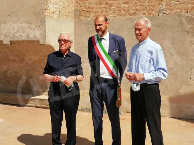 Don Gilberto Garrone parroco unico della Città di Bra, don Adolfo Ferrero collaboratore parrocchiale 1