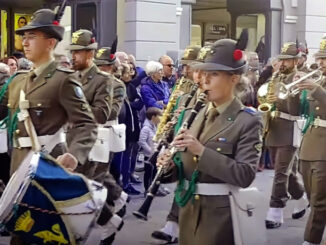 Il 2° Reggimento della Brigata Taurinense in festa ieri a Cuneo