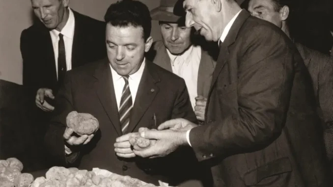 7-ROBERTO-PONZIO-PADRE L’omaggio del tartufo nei cent'anni di Roberto Ponzio
