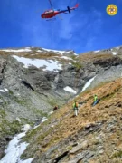 Bovini morti in alpeggio per il freddo, il Soccorso alpino collabora al recupero delle carcasse 3