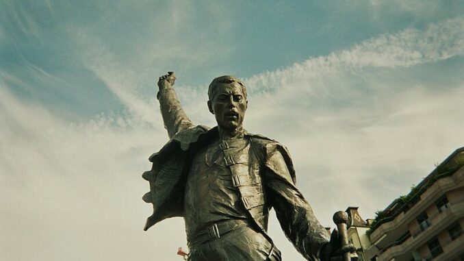 Collisioni, al castello di Barolo arriva una serata dedicata ai Queen