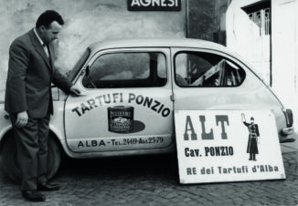 I cento anni di Roberto Ponzio, re del tartufo di Alba 1
