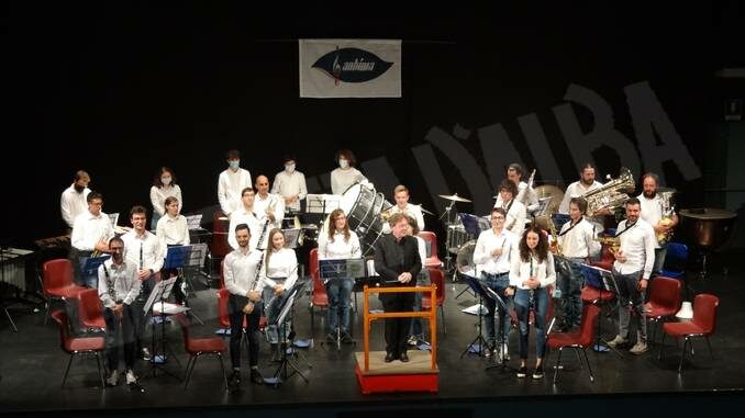 Al teatro Toselli di Cuneo l'Anbima premia le nozze d’oro e d’argento con la musica