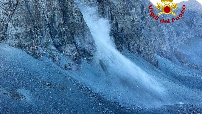 bc97bafe-4e99-4bbc-91f0-886f6c6567b0 Frana in parete sul Monviso, non si segnalano persone coinvolte