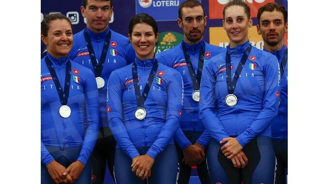 Campionati europei: l'Italia di Matteo Sobrero seconda nella cronometro a squadre