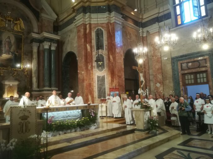 Madonna dei Fiori: una grande festa di fede e di popolo 10