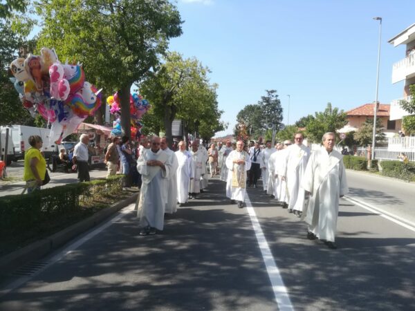 8 Settembre Festa Della Madonna Bra in festa per la Madonna dei fiori tra ludobus e processione