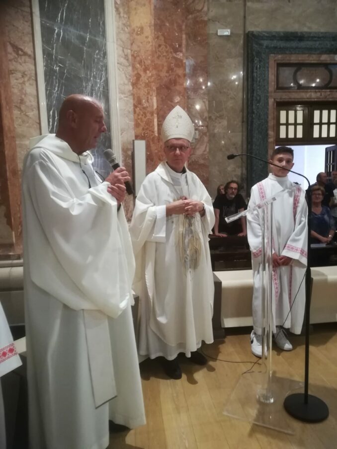 Madonna dei Fiori: una grande festa di fede e di popolo 14