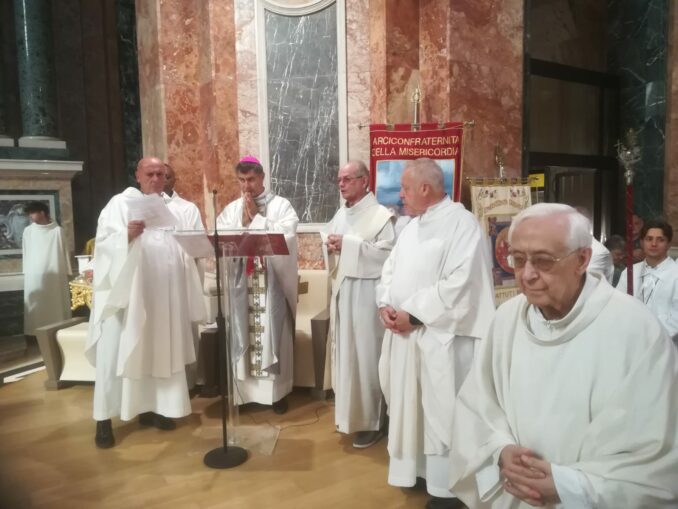 Madonna dei Fiori: una grande festa di fede e di popolo 16