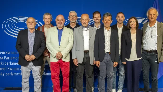 gancia-panettieri-parlamento L'associazione Panificatori della Provincia di Cuneo compie 65 anni 1