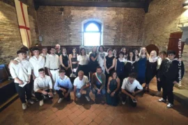 Grinzane consegna la Costituzione ai ragazzi della leva 2005 3