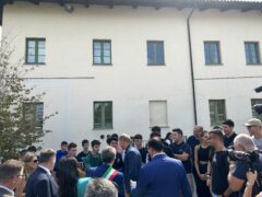 Il ministro Lollobrigida inaugura la vendemmia dell