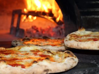Pizzerie d'Italia 2024, tre insegne dell'Albese premiate con Tre spicchi