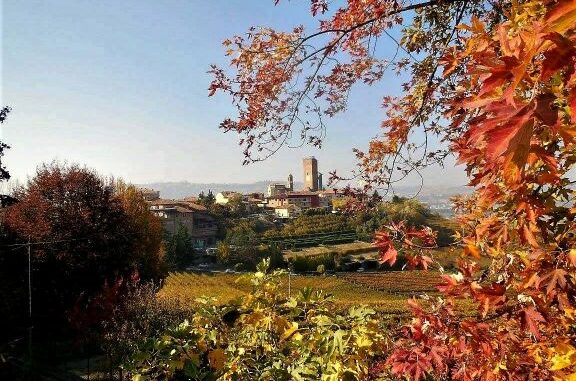 I Sentieri del Barbaresco e tanti Calici di Vino