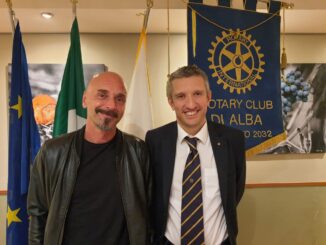 Lo scultore Christian Costa al Rotary Club di Alba 