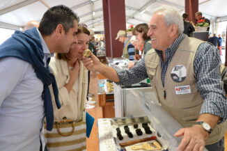 Alla Fiera prezzi altalenanti per il tartufo bianco, complici le alte temperature