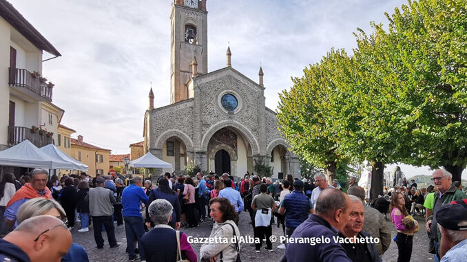 La Castagnata - Chestnut food festival ritorna con l'autunno a Bossolasco 10