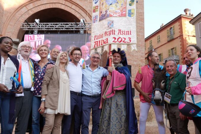 Il borgo dei Brichet vince il Palio della 93esima edizione della Fiera internazionale del Tartufo Bianco d’Alba 2