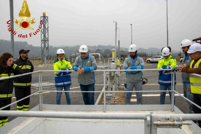 Esecitazione del nucleo NBCR dei Vigili del fuoco di Asti presso l’impianto Snam di San Marzanotto (Fotogallery) 3