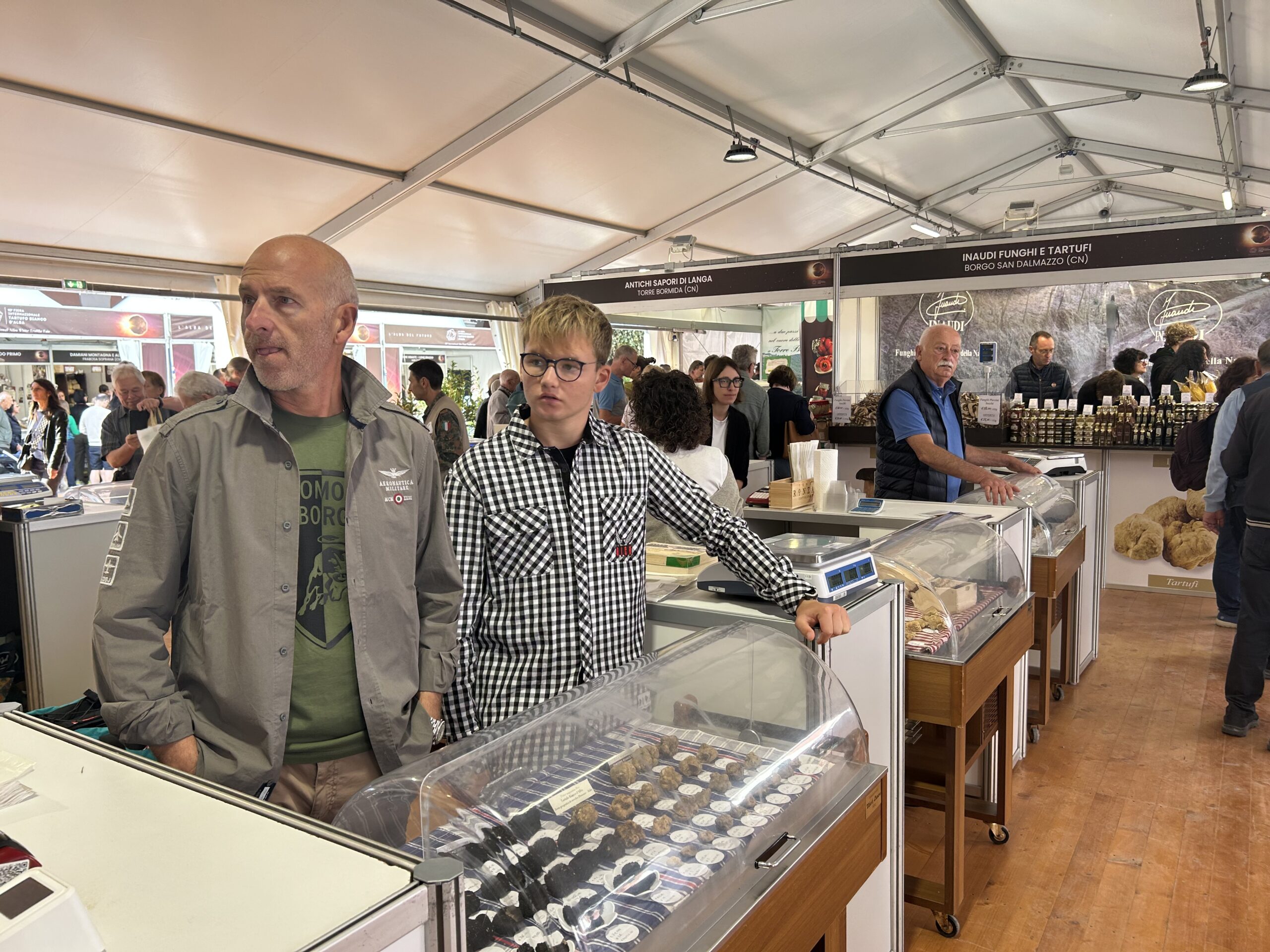 Arrivano i primi tartufi alla Fiera, prezzi tra 400 e 500 euro (FOTOGALLERY) 6