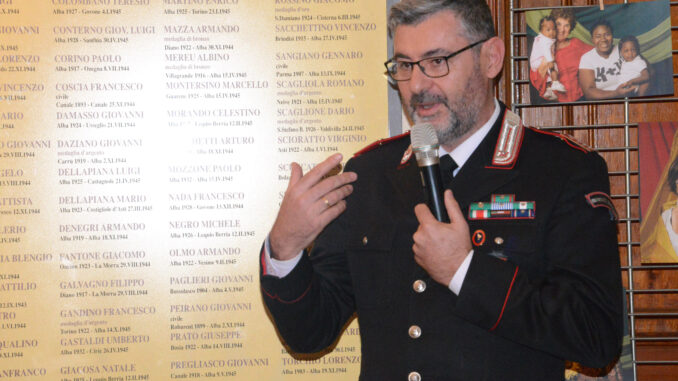Parola al maresciallo Claudio Grosso, che ha salvato 142 donne nell’Albese