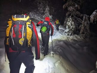 Il Soccorso alpino salva nove migranti sorpresi dal gelo al confine