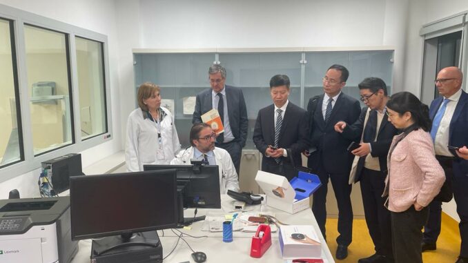 Whenzou all'ospedale di Verduno L'ospedale Ferrero accoglie una delegazione cinese da Wenzhou (VIDEO)