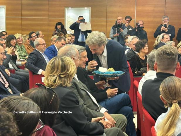 Aperta nel castello di Grinzane Cavour la XXIII Asta mondiale del tartufo bianco d’Alba 32