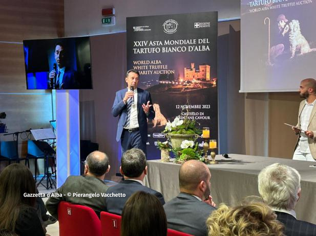 Aperta nel castello di Grinzane Cavour la XXIII Asta mondiale del tartufo bianco d’Alba 46