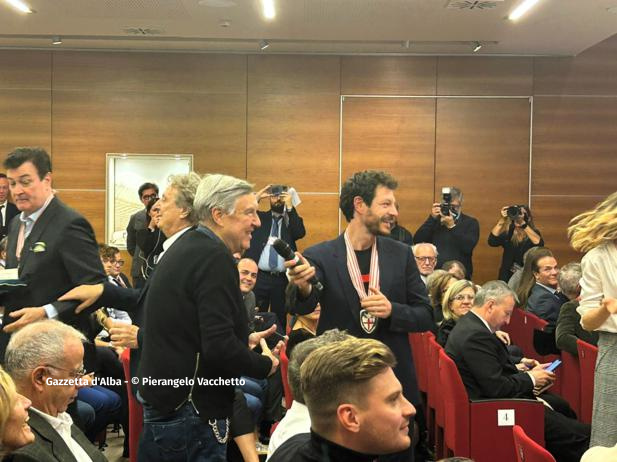 Aperta nel castello di Grinzane Cavour la XXIII Asta mondiale del tartufo bianco d’Alba (FOTOGALLERY) 9