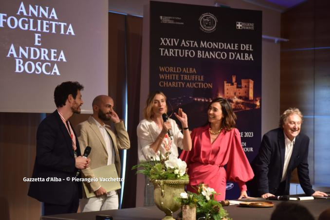 Aperta nel castello di Grinzane Cavour la XXIII Asta mondiale del tartufo bianco d’Alba (FOTOGALLERY) 13