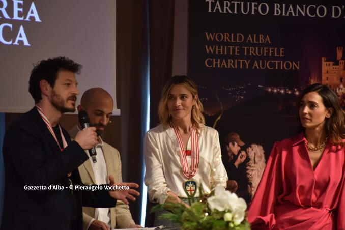 Aperta nel castello di Grinzane Cavour la XXIII Asta mondiale del tartufo bianco d’Alba (FOTOGALLERY) 14