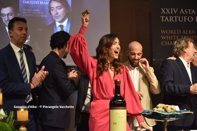 Aperta nel castello di Grinzane Cavour la XXIII Asta mondiale del tartufo bianco d’Alba (FOTOGALLERY) 23