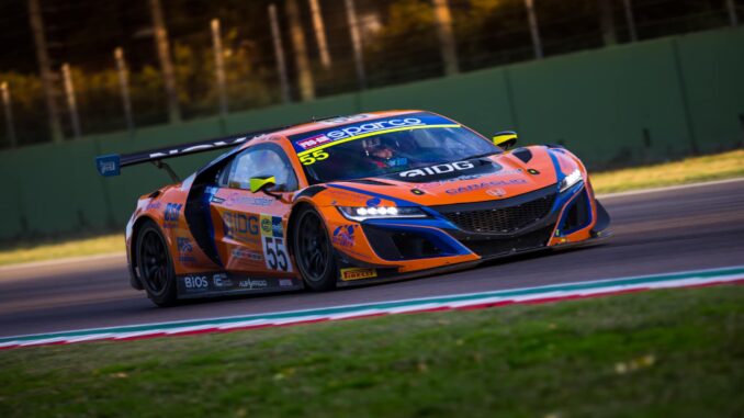 L’albese Matteo Greco torna sul podio a Imola con la Honda Nsx gt3