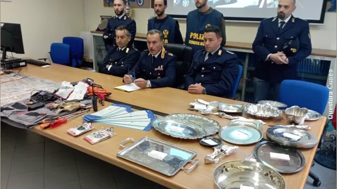 Si fingevano agenti o tecnici per rapinare oggetti preziosi nelle case: 8 arrestati a Cuneo