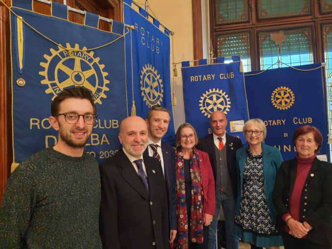 Rotary club, presentato il premio poetico Inter-Alpes 1