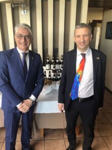 Rotary Club Alba a favore dell’associazione La Carovana: il sindaco Carlo Bo ha partecipato al Gran Galà Tartufi e Barolo