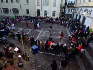 A Cuneo il gioco della stella in piazzetta del Teatro