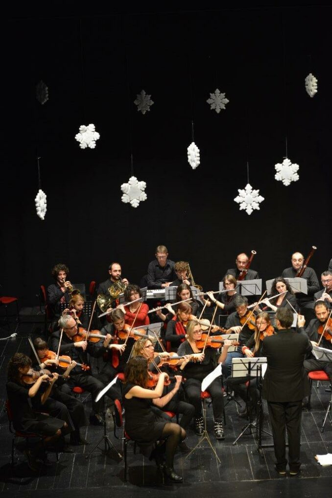 Il concerto dell'Istituto musicale Rocca dà il via ai festeggiamenti di Natale 1