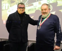 Il pilota Alberto Verna premiato dai veterani: per lui 442 competizioni col volante in mano 3