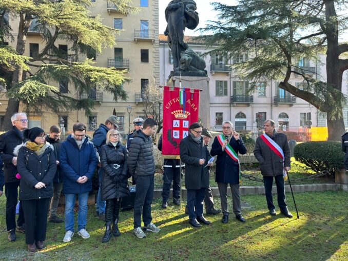 Giorno della Memoria ad Alba: deposta una corona di alloro per ricordare le vittime dell’Olocausto 2